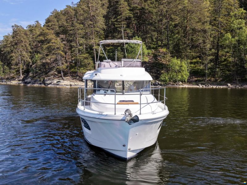 Beneteau Swift Trawler 30