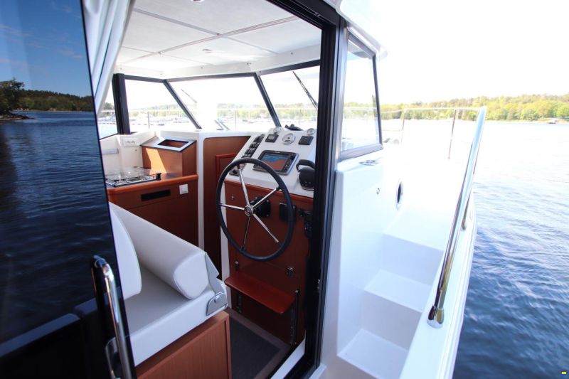 Beneteau Swift Trawler 30