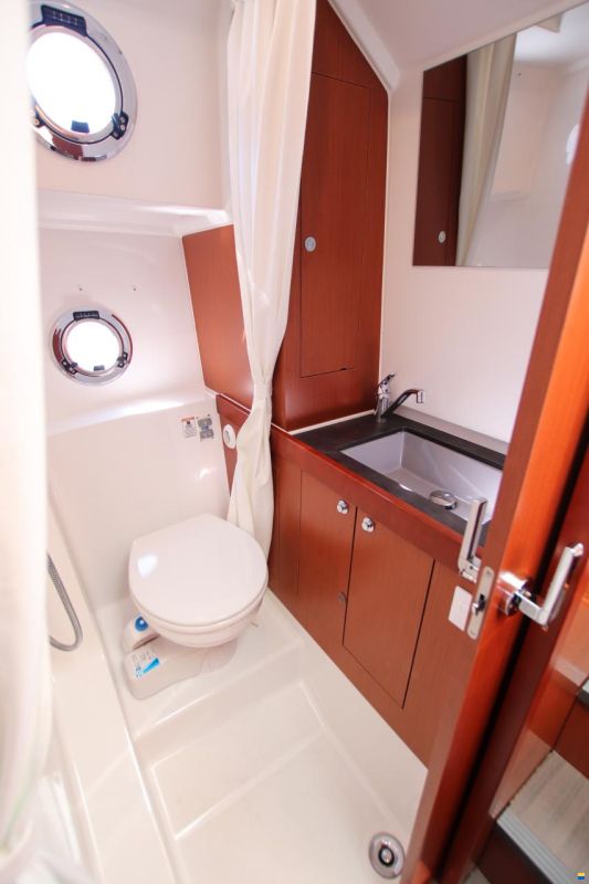 Beneteau Swift Trawler 30