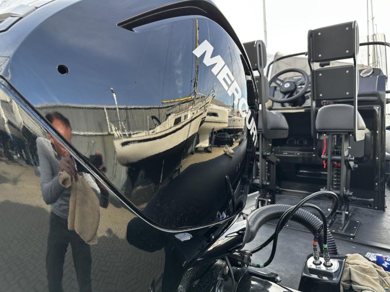 Hydrosport Performance RIBs - 585 VFI