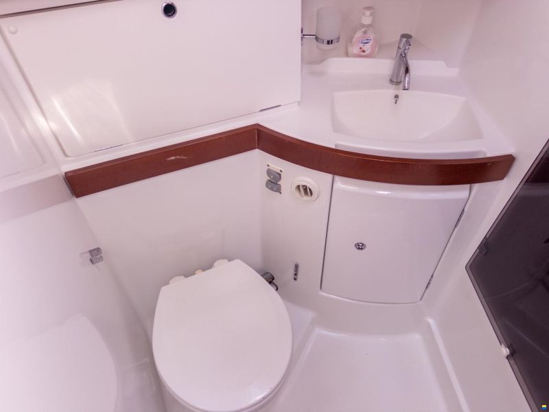 Beneteau Oceanis 43