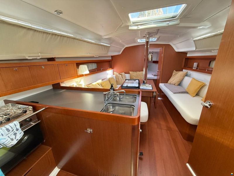 Beneteau Oceanis 34