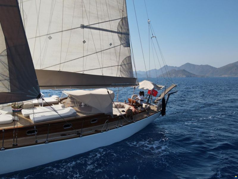 16 Meters Sloop Design