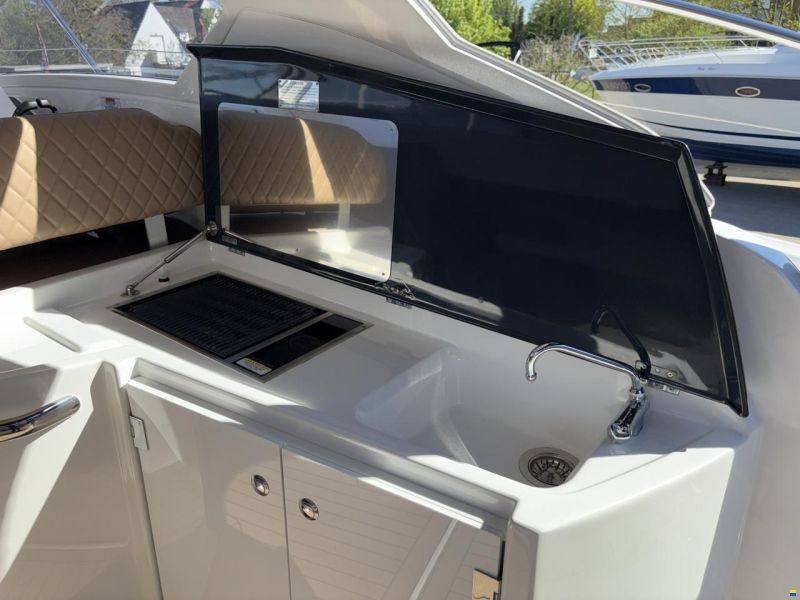 Azimut Atlantis 34