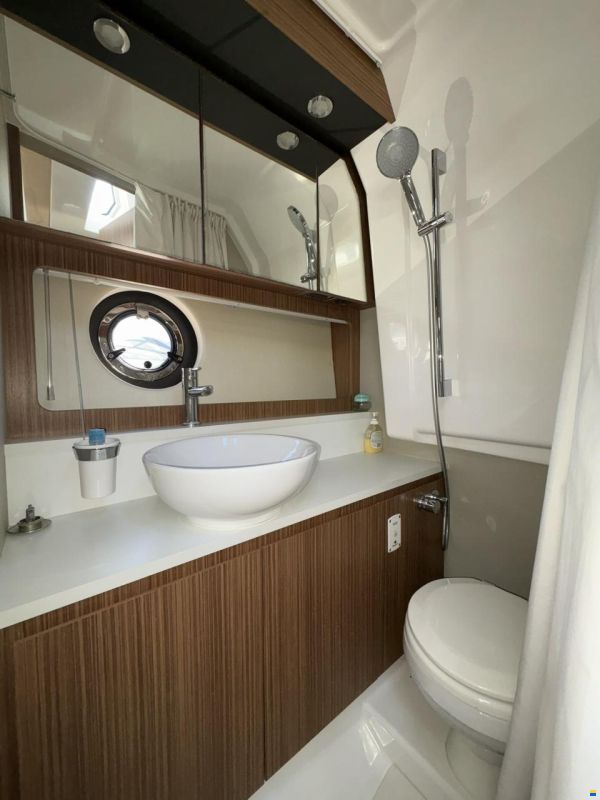 Azimut Atlantis 34