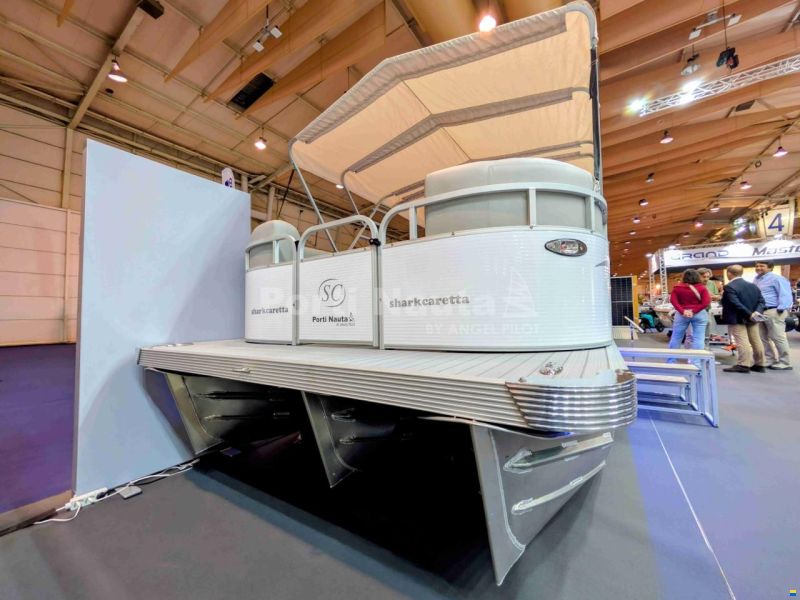 SharkCaretta C8