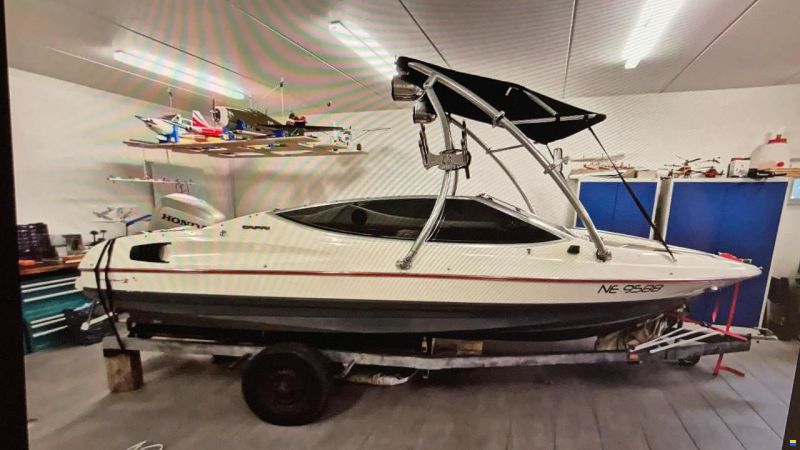Bayliner Capri