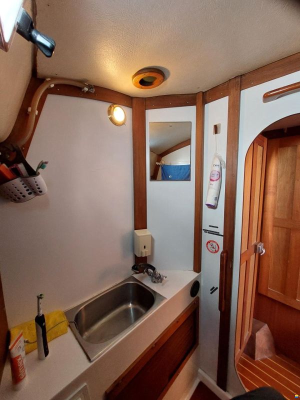 Westerly 33