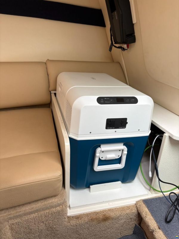Maxum 2400 SC3