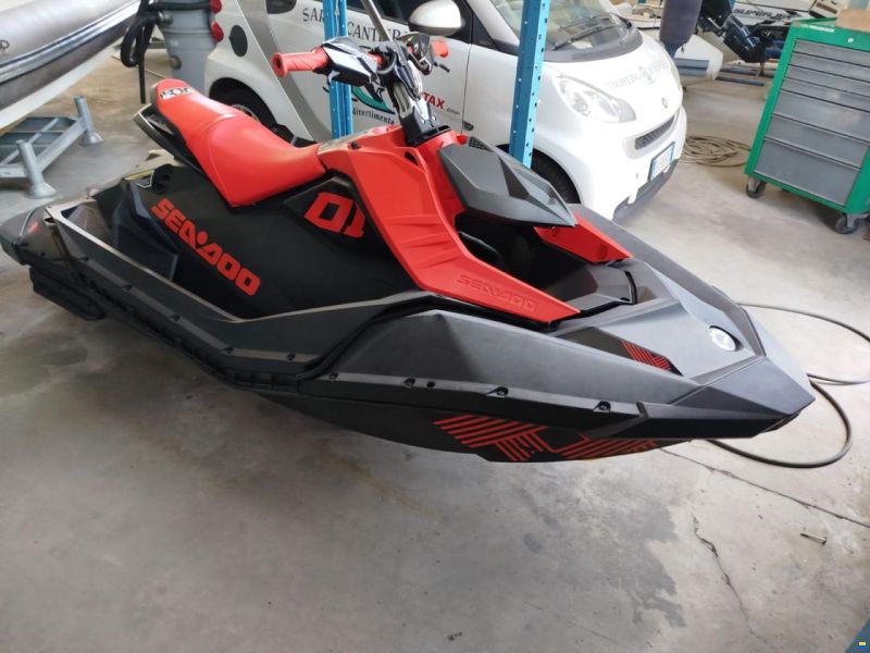 Sea-Doo Spark Trixx 2up