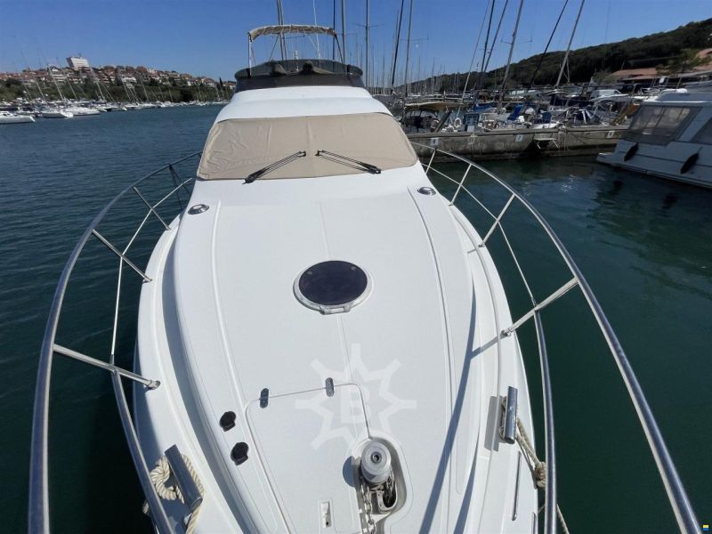 Azimut 42