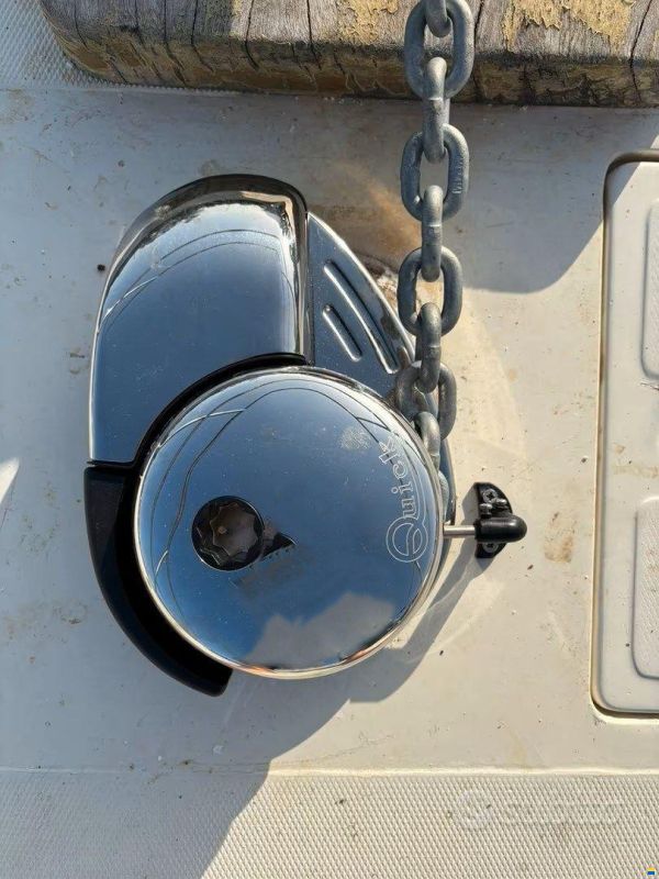 Azimut AZ 34