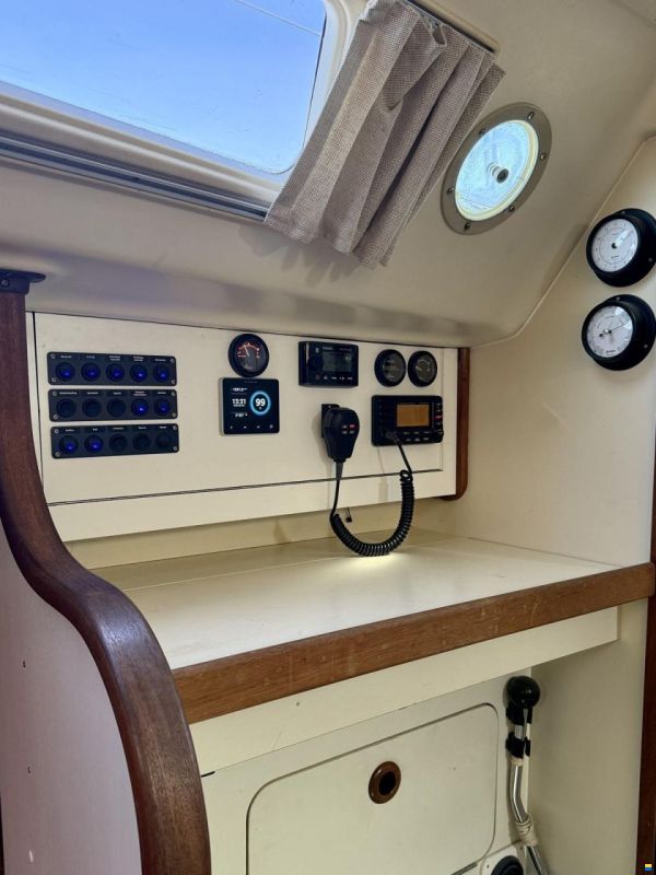 Dehler 28