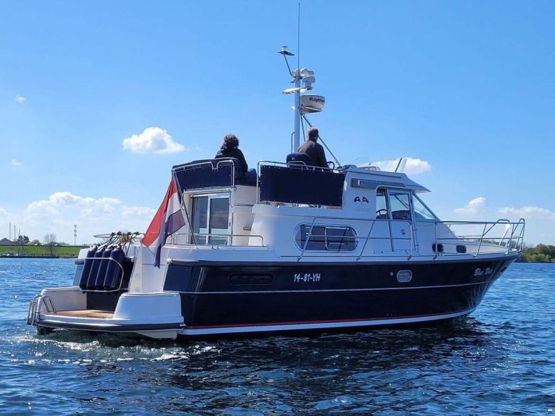 Nimbus 380 Commander