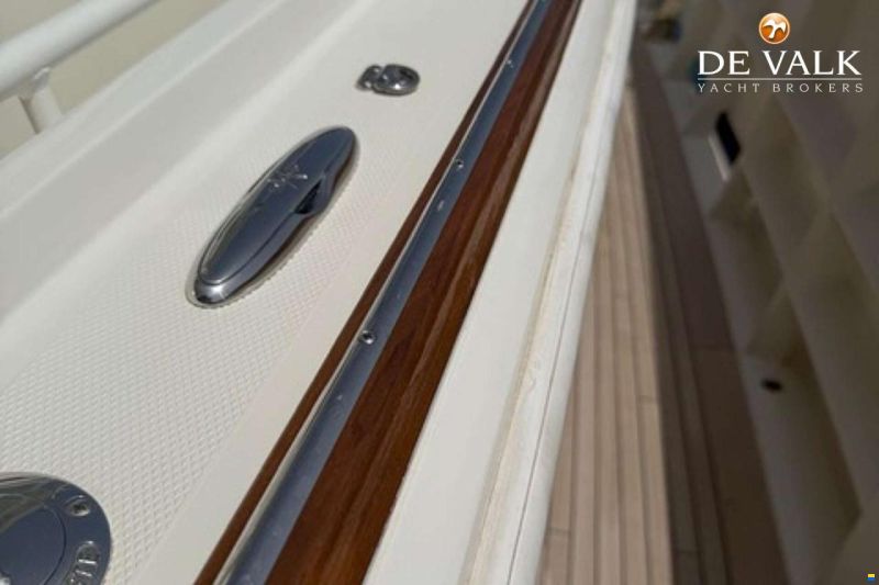 Hunt Surfhunter 33