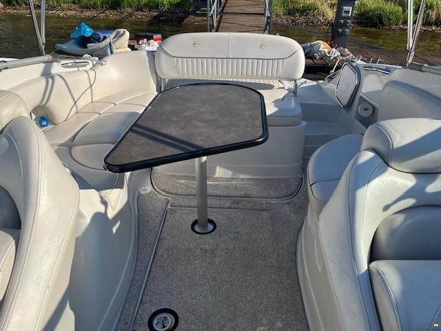 Crownline 275 CCR