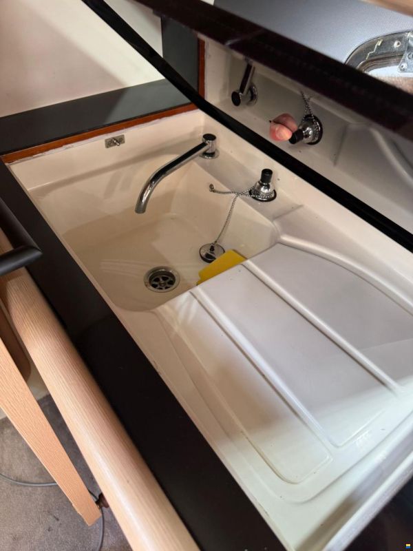 Sunseeker Camargue 44