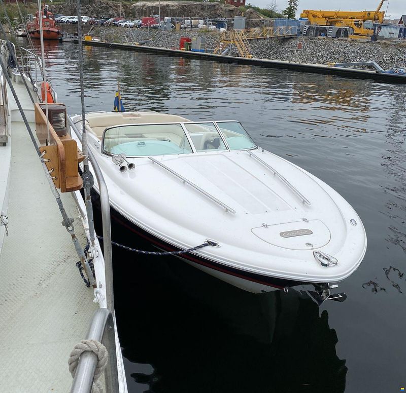 Chris Craft Corsair 28