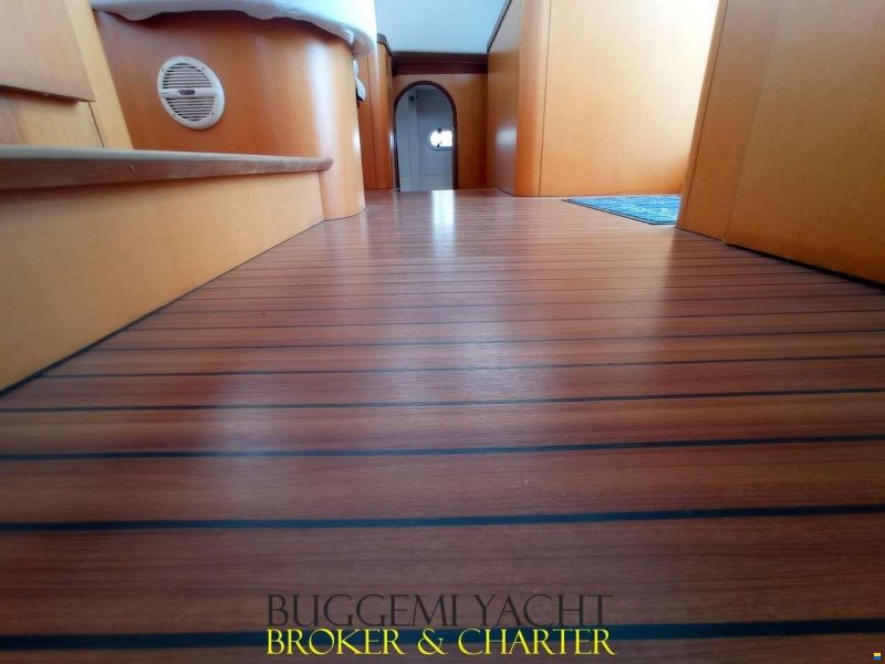 Catana 471