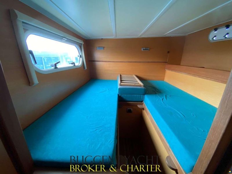 Catana 471