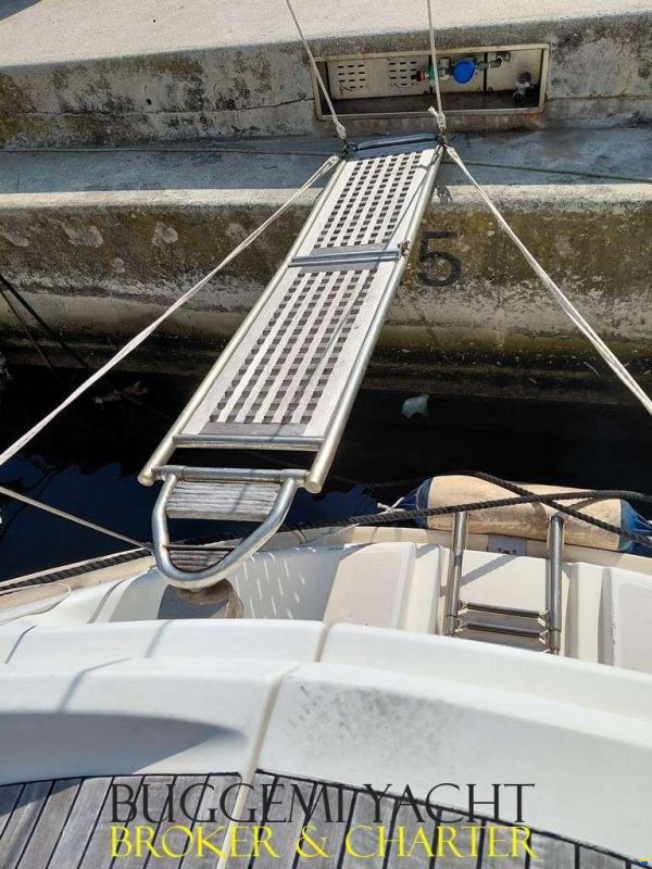 Bavaria 40