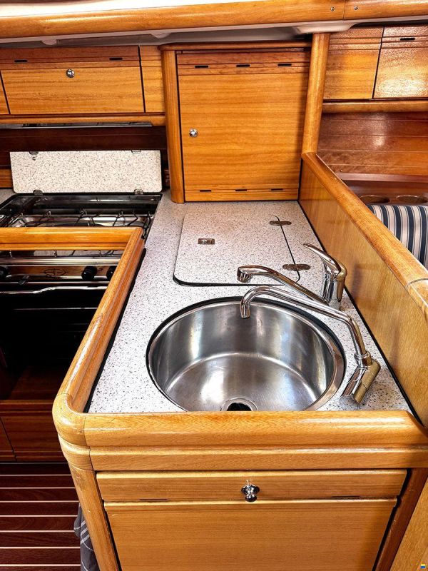Bavaria 33 Cruiser
