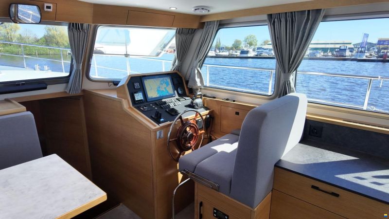 Pollard Yachtbouw, Steenwijk Coastliner