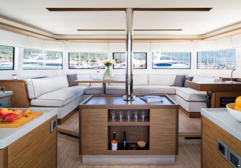 Lagoon 50