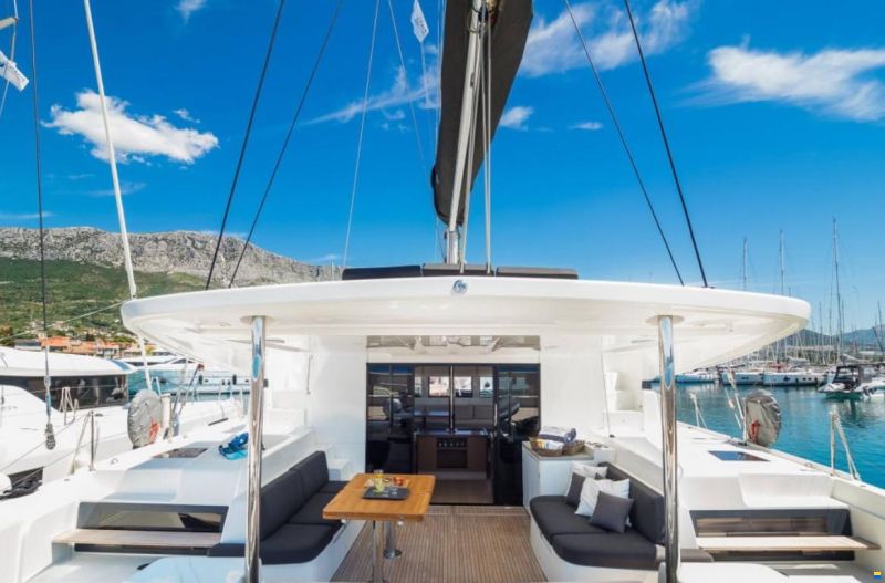Lagoon 50
