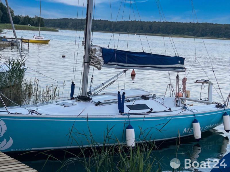 Beneteau First Class 8