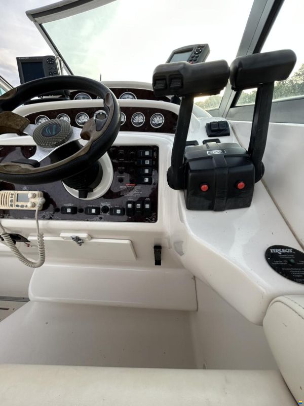 Monterey 302 CR
