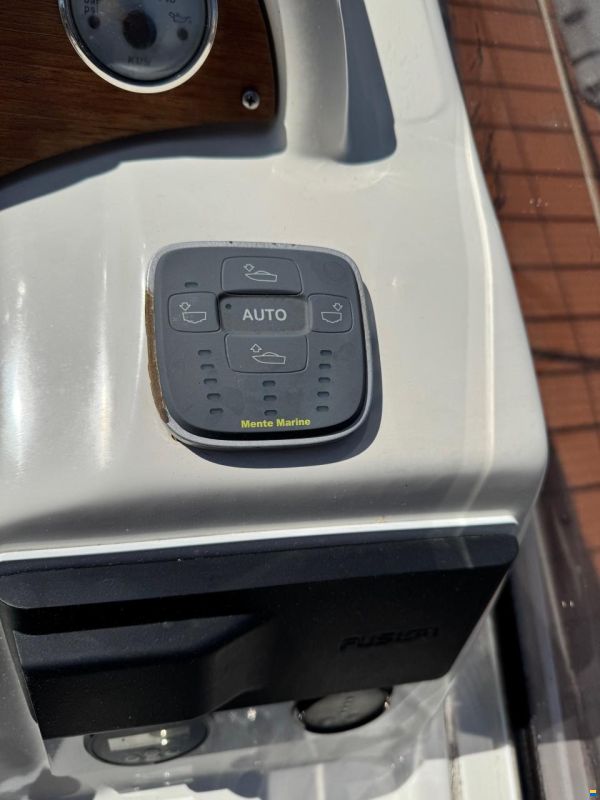 Bavaria 29 Sport - 2 x 4,3 GXI Duoprop