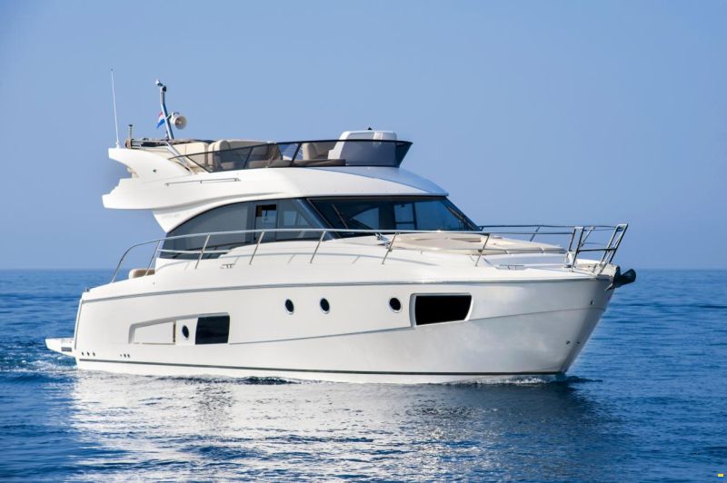Bavaria Virtess 420 Fly