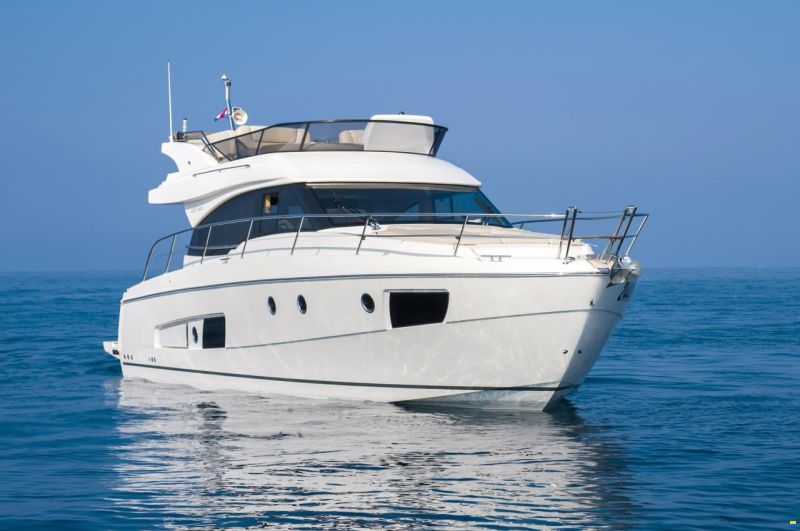 Bavaria Virtess 420 Fly