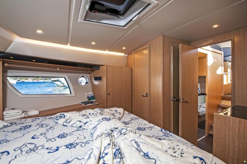 Bavaria Virtess 420 Fly