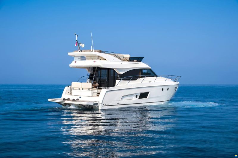 Bavaria Virtess 420 Fly