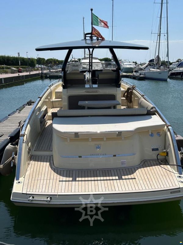Invictus GT320