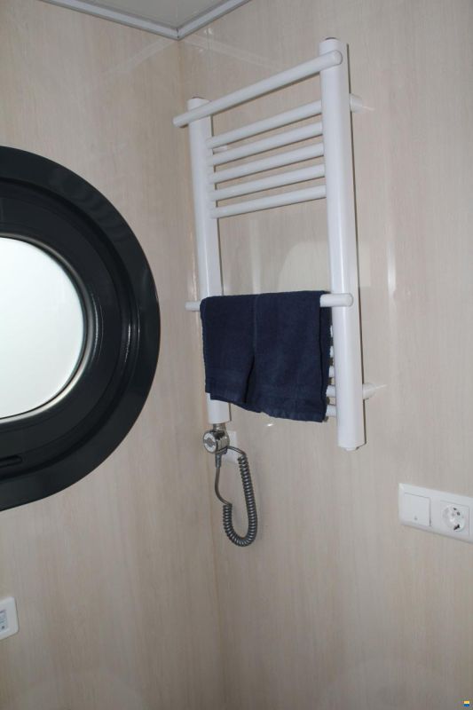 Campi 400 Houseboat CHARTER HARDEWIJK
