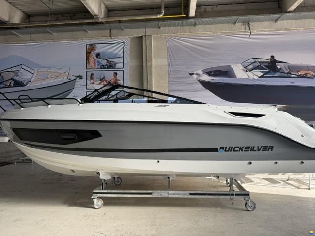 Quicksilver Activ 755 Cruiser mit 250PS