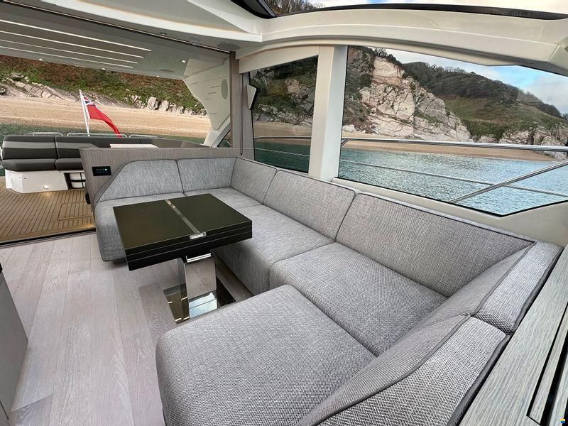 Sunseeker Predator 60 Evo