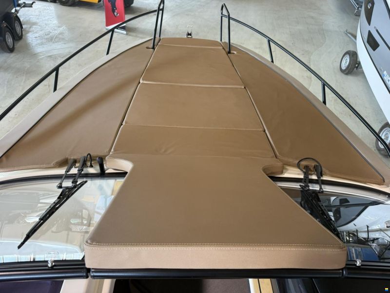 Quicksilver Activ 805 Cruiser mit 250PS