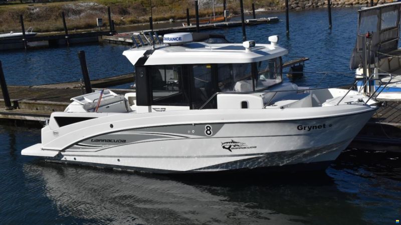 BENETEAU UTOMBORDARE BARRACUDA 8