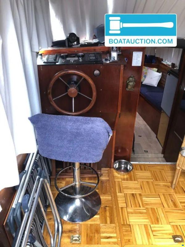 Motorboat 960