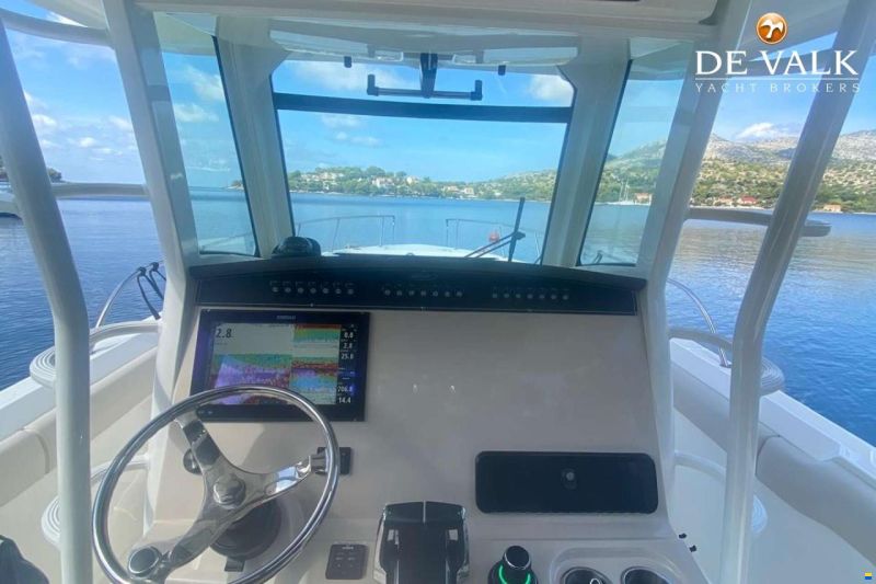 Boston Whaler 330 Outrage