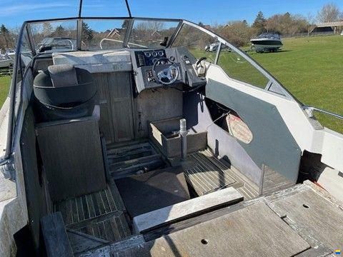 Marex 23 DC med Volvo Penta 200 hk diesel 6 cy