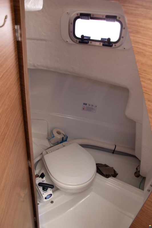 Jeanneau Merry Fisher 695 MRL