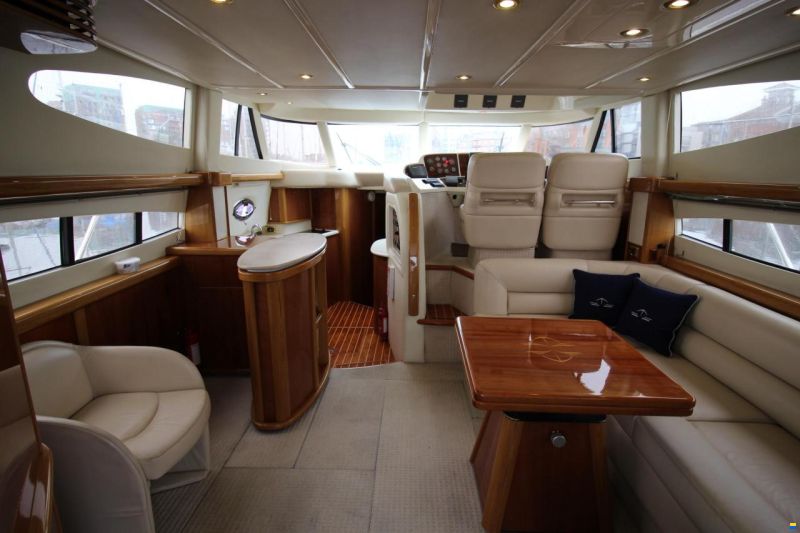 Sealine T47