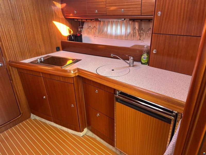 Bavaria 37 HT Sport