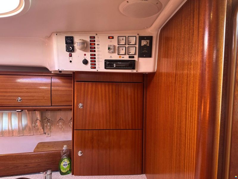 Bavaria 37 HT Sport