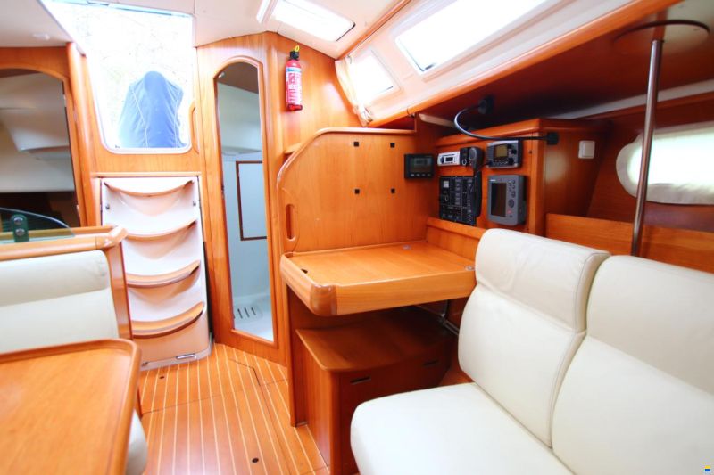 Jeanneau Sun Odyssey 35